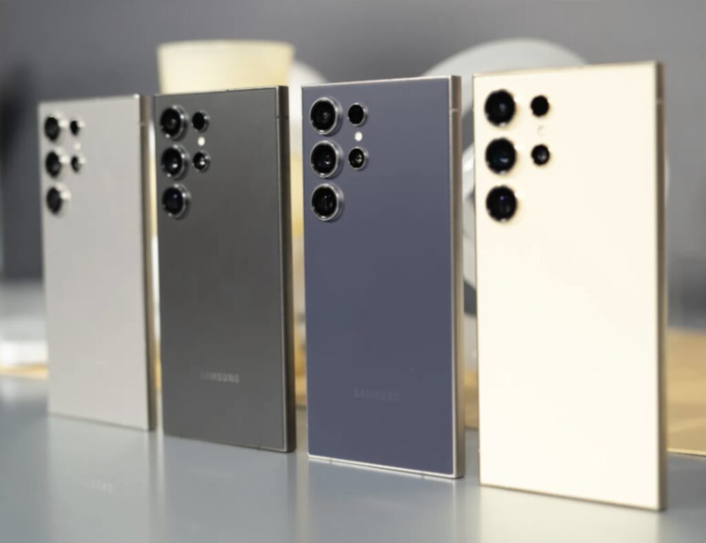 Descubre las últimas innovaciones del Samsung Galaxy S24 Ultra para el 2024: pantalla plana, construcción de titanio, potentes herramientas de inteligencia artificial y más. ¡Conoce sus características y precio!