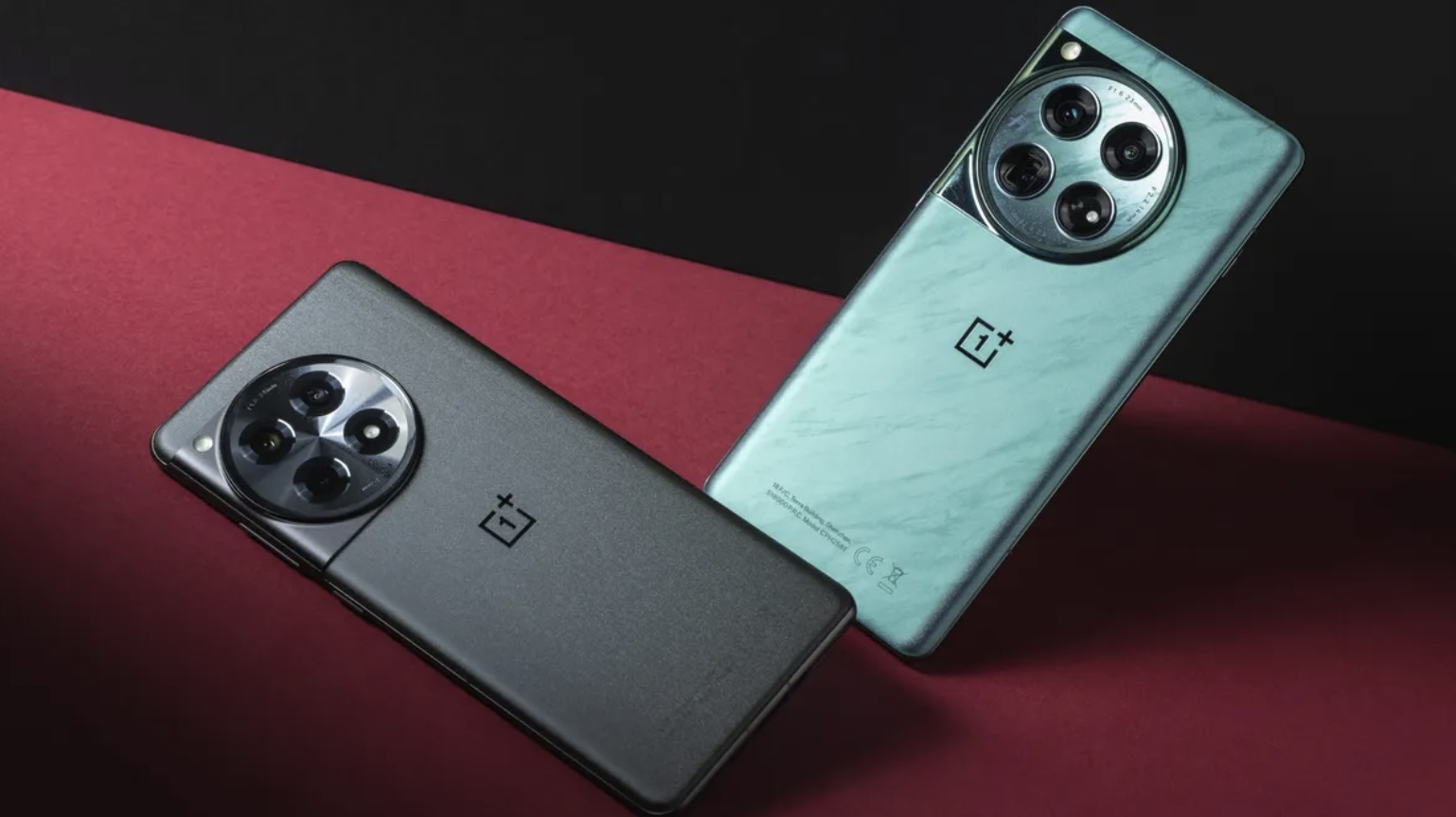 La innovación de OnePlus regresa con su último buque insignia para el 2024: el OnePlus 12. Con características impresionantes como el procesador Snapdragon 8 Gen 3, carga inalámbrica y una potente cámara Hasselblad, este smartphone promete revolucionar la experiencia del usuario. Eli Blumenthal, editor senior de CNET, nos brinda todos los detalles sobre este emocionante lanzamiento, desde sus especificaciones hasta su fecha de lanzamiento.