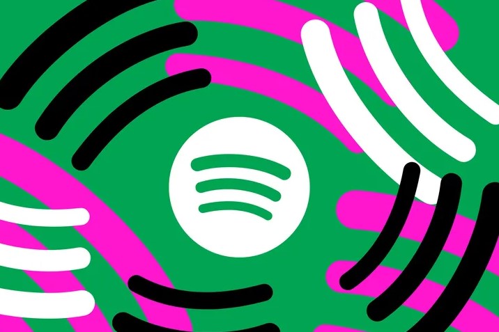 Los despidos recientes en Spotify han impactado profundamente en la experiencia de descubrimiento musical de los usuarios. Every Noise at Once, una herramienta esencial para explorar nuevos artistas y géneros, se ha visto afectada tras la partida del encargado de su mantenimiento. Esta plataforma, creada por Glenn McDonald, ofrecía una vasta enciclopedia de más de 6,000 géneros musicales, permitiendo a los usuarios explorar listas de artistas, canciones populares y lanzamientos recientes. Sin embargo, desde diciembre de 2023, tras la reestructuración de Spotify y el despido de McDonald, Every Noise at Once ha dejado de actualizarse, dejando a los usuarios sin acceso a nuevas incorporaciones musicales.