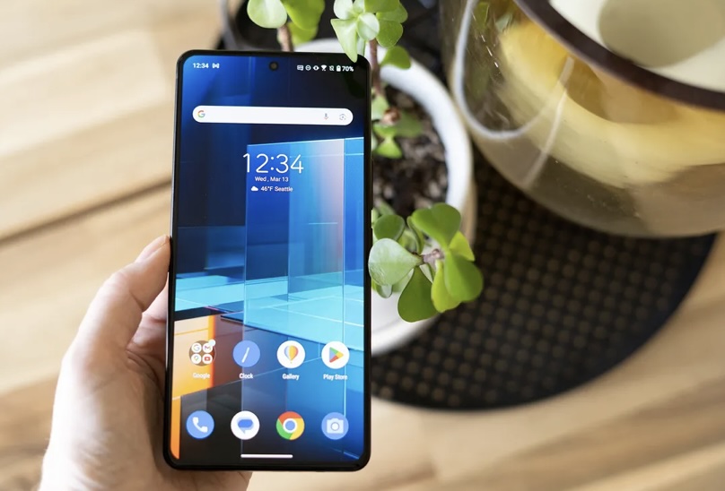 El Asus Zenfone 11 Ultra ha irrumpido en la escena como un gigante en el mundo de los teléfonos Android. Con una pantalla expansiva, una batería de gran capacidad y especificaciones impresionantes, este dispositivo marca un cambio notable en la dirección de la línea Zenfone. Descubre más sobre este emocionante lanzamiento en nuestra reseña completa.