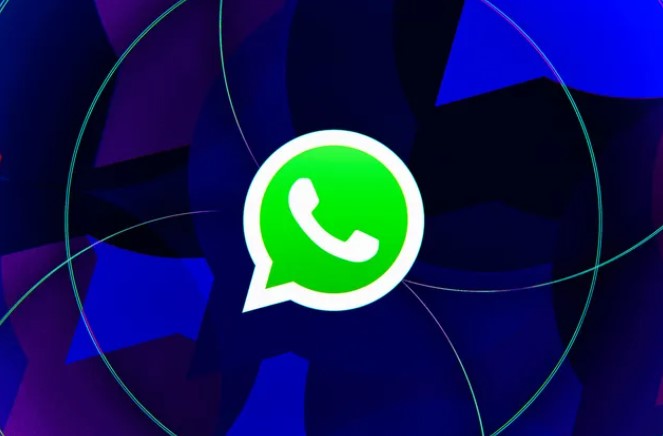 WhatsApp, Instagram y Facebook se enfrentan a problemas de conectividad, lo que afecta a millones de usuarios en todo el mundo. A partir de las 2PM ET, los usuarios de WhatsApp experimentaron dificultades para conectarse, mientras que los feeds de Facebook e Instagram sufrieron una detención repentina.