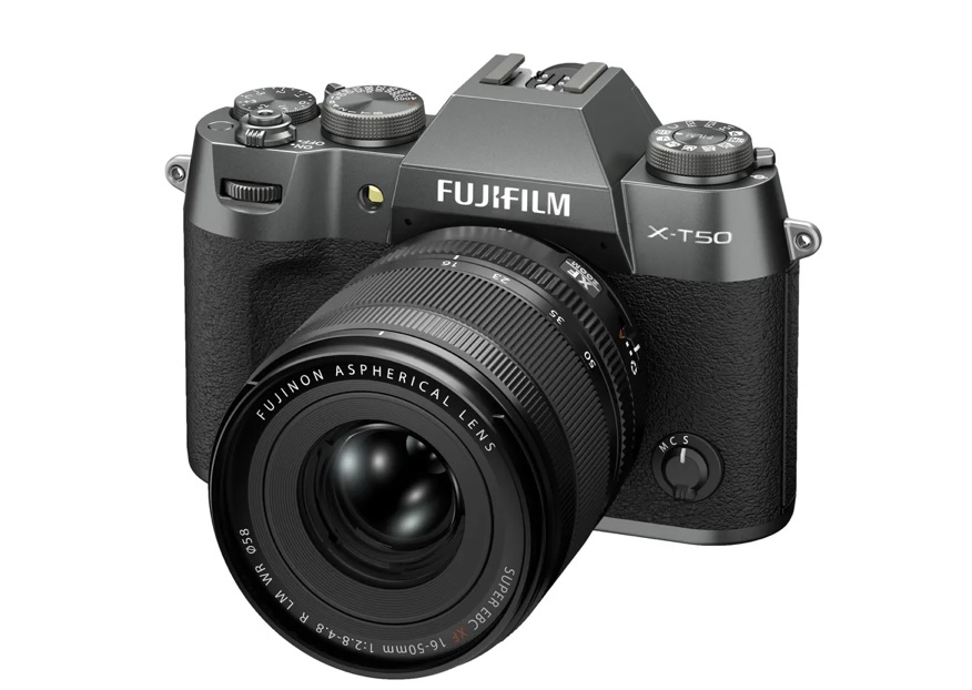Fujifilm ha revelado dos nuevos modelos de cámaras durante el evento X Summit Sydney, siendo la GFX100S II la de formato medio, mientras que la X-T50 se posiciona como una opción más accesible y convencional. Aunque esta última es una continuación de la X-T30 II, Fujifilm la mantiene como parte de su línea de productos.