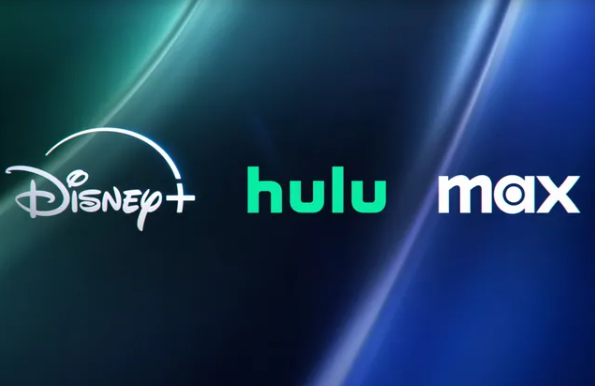 El nuevo paquete de streaming que combina Disney Plus, Hulu y Max ya está disponible en Estados Unidos. Este innovador combo ofrece precios que comienzan en $16.99 al mes para el nivel con anuncios, representando un ahorro de hasta un 35% en comparación con la suscripción a cada servicio por separado. Si prefieres una experiencia sin anuncios, el paquete está disponible por $29.99 al mes, frente a $47.97 si te suscribes a cada servicio de forma individual.