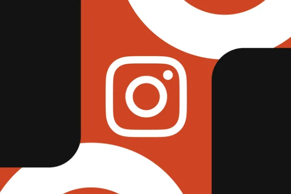 Instagram está cambiando el enfoque de sus métricas, convirtiendo las vistas en el principal indicador de rendimiento para Reels, Stories, fotos y más. Descubre cómo este cambio afectará a los creadores y qué otras métricas son relevantes.