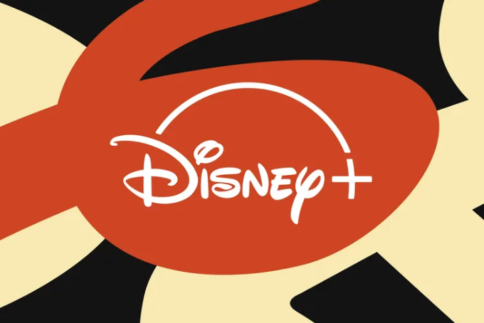 Disney está tratando de que un tribunal de Florida desestime una demanda por muerte injusta en un restaurante afiliado a Disney, utilizando los términos de servicio de su sitio web y los servicios de video en streaming. La compañía sostiene que una pareja aceptó una cláusula de arbitraje cuando uno de ellos compró boletos para Disney World y, en una conexión aún más lejana, al registrarse en Disney Plus años antes.