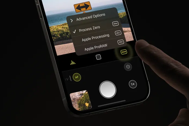 Halide presenta 'Process Zero', una función innovadora que elimina el procesamiento de IA para ofrecer fotos más naturales. Descubre cómo esta actualización mejora la fotografía en tu iPhone.