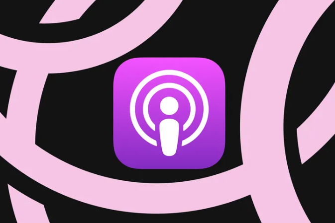 Si eres usuario de Apple Podcasts, ahora puedes ponerte al día con tus últimos programas directamente desde tu navegador. La nueva aplicación web de Apple Podcasts está disponible en Chrome, Edge, Firefox y Safari, según reporta MacRumors.