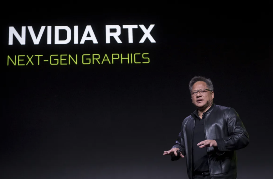 El CEO de Nvidia, Jensen Huang, ofrecerá una presentación principal en CES 2025 en enero. La keynote se llevará a cabo el 6 de enero a las 6:30 PM PT / 9:30 PM ET, justo un día antes de que se abran las puertas de la Consumer Electronics Show en Las Vegas. Este evento llega en un momento en que se rumorea sobre la aparición de las GPUs de próxima generación de Nvidia a principios del próximo año.